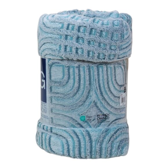 The Big One Supersoft Plush Throw 5' x 6' Line Carve Pattern Oversized Cozy Soft - Picture 2 of 10